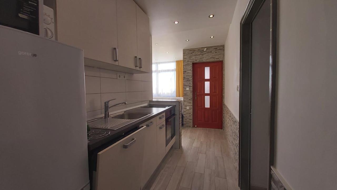 מאקרסקה Apartments Druzianic מראה חיצוני תמונה